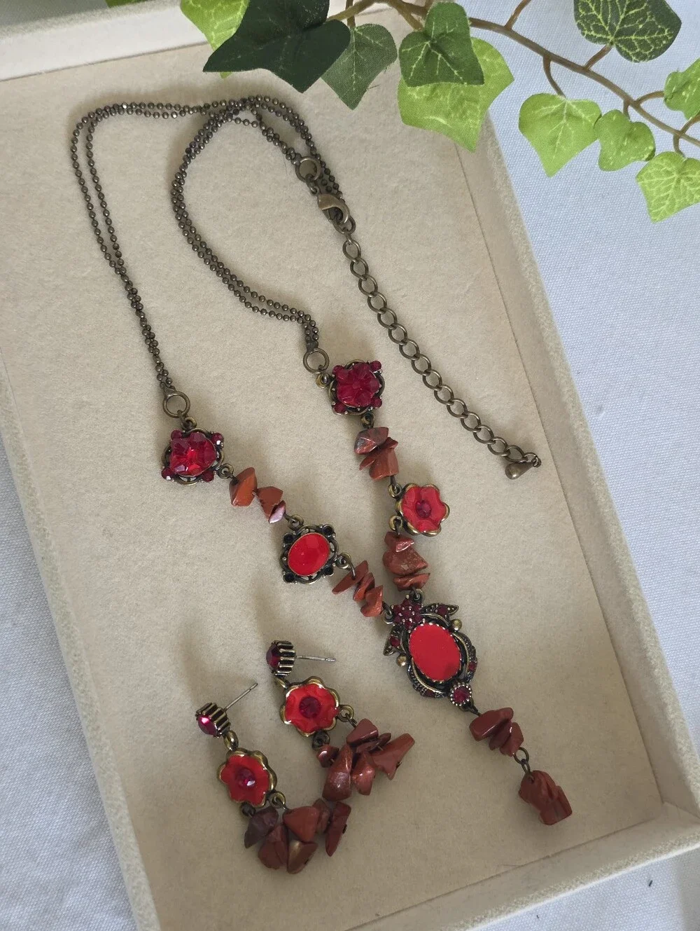 Boho Red Statement Necklace & Earring Set – Antique Brass Tone & Crystal